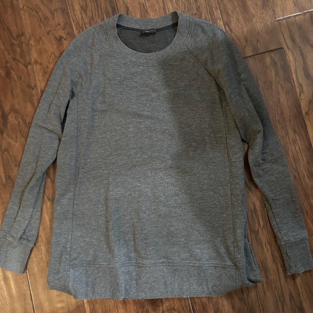 Theory sweater, size 8